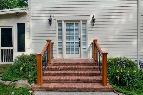 C320E6E0-8BDB-43E8-B873-6DFC27F88DAE